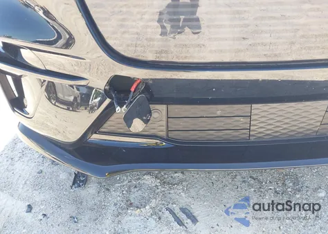 2023 Ford Mustang Mach-E Gt z USA, uszkodzony, nr VIN 3FMTK4SX3PMA28757